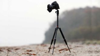 Rollei-Compact-Traveler-No-1-Carbon-w1