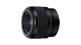 sony SEL50f18F web