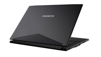 gigabyte aero 15 x side web