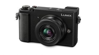 Panasonic LUMIX GX9 schraeg vorne web