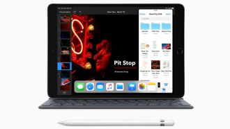 New iPad Air with Smart Keyboard Apple Pencil web