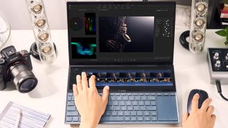 ZenBook Duo UX481 Scenario Photo web