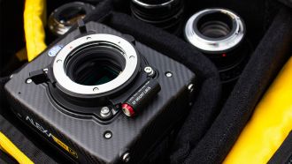 Arri: neuer EF-Mount (LBUS) für Alexa und Amira