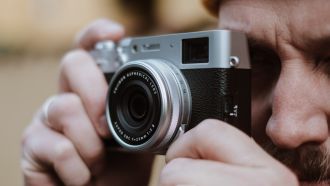 FUJIFILM X100V Lifestyle 12