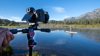 Manfrotto Befree 3-Way Live Advanced: Leichtstativ mit Video-Fluid-Kopf