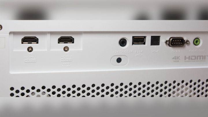 BenQ X3000i anschluesse web