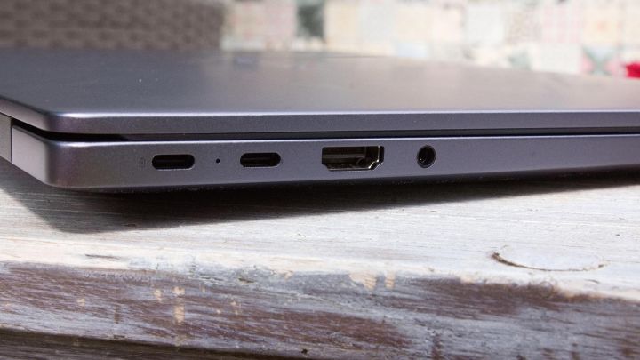 matebook d16 anschl links web