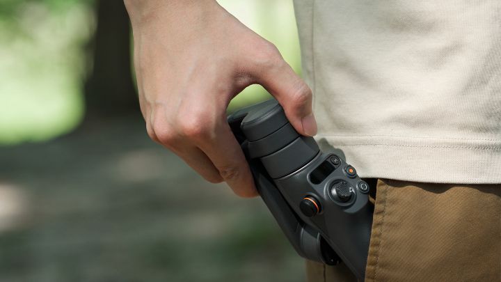 DJI Osmo Mobile 6 pocket web