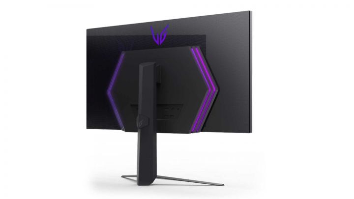 LG 32GQ950 back web
