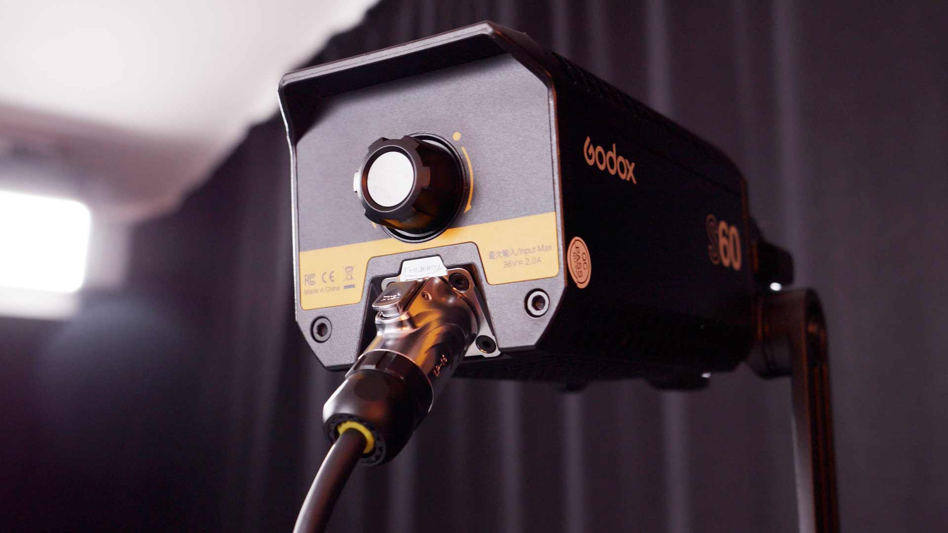 Godox S60 Fokusregelung