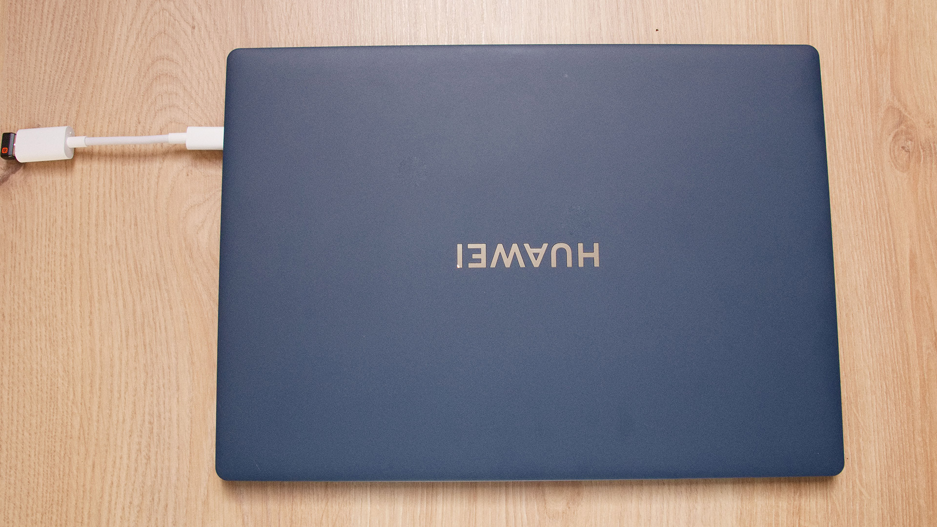 01 Huawei MateBook X Pro oben web