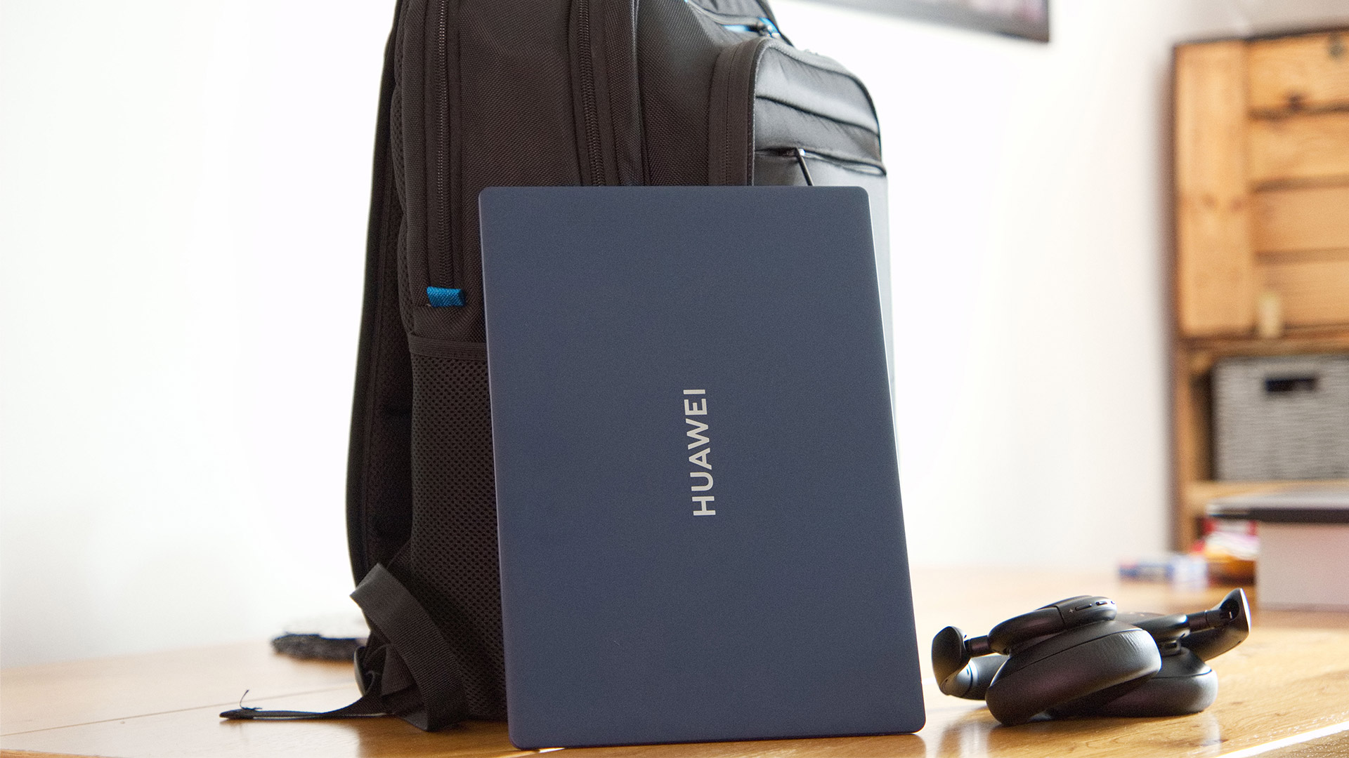 10 Huawei MateBook X Pro transport web
