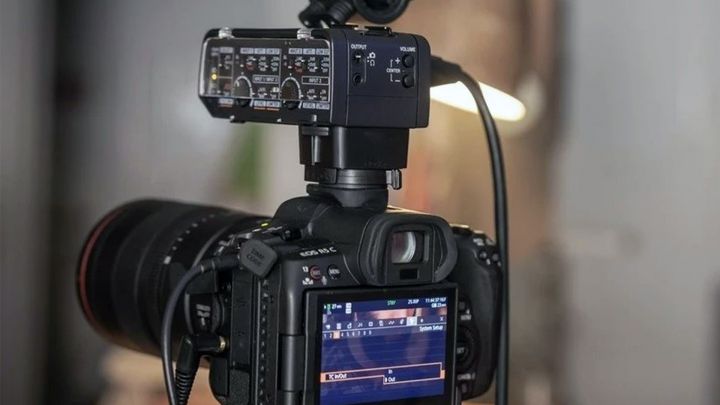 03 Test Tascam CA XLR2d C