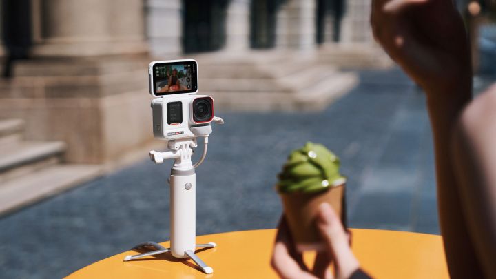 Insta360 AcePro2 2