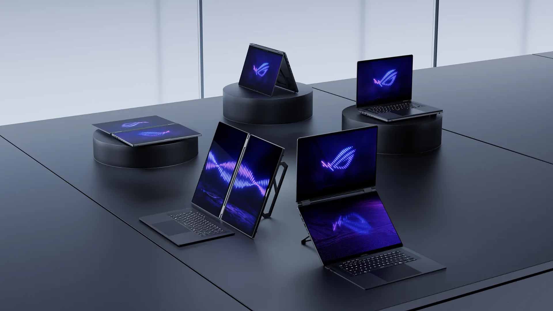Asus ROG Zephyrus Duo 16: Dual-Screen-Notebook startet für 6699 Euro Asus ROG Zephyrus Duo 16: Dual-Screen-Notebook startet für 6699 Euro