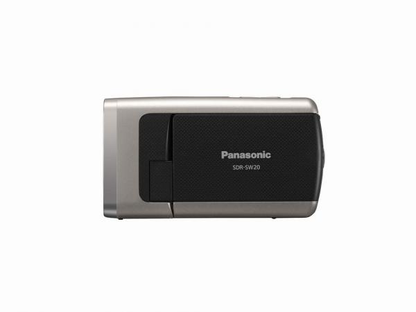 sw_20_praxistest_-_panasonic_sw20s_side.jpg