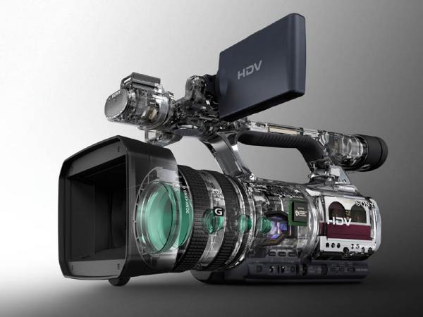sony1000glass.jpg