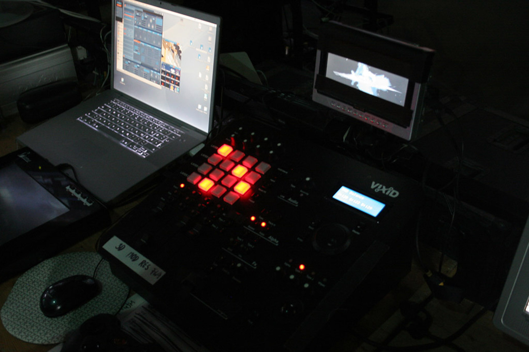 vjx16-4_style.jpg