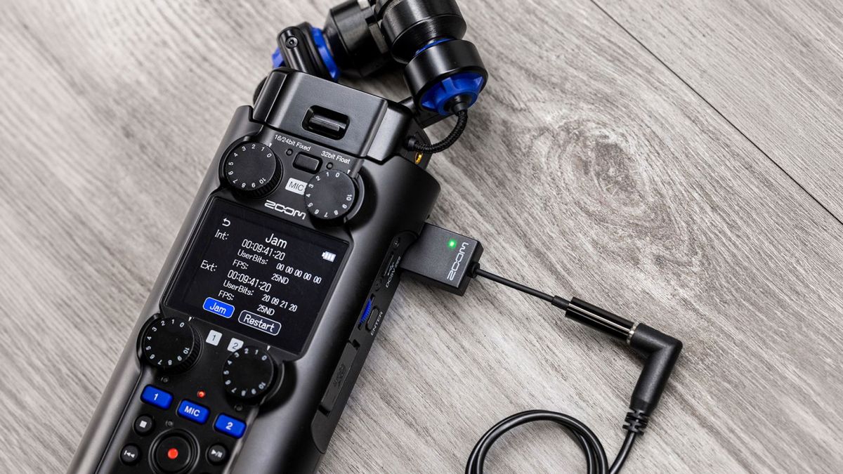 Zoom TCA-1: Timecode-Adapter für Fieldrecorder