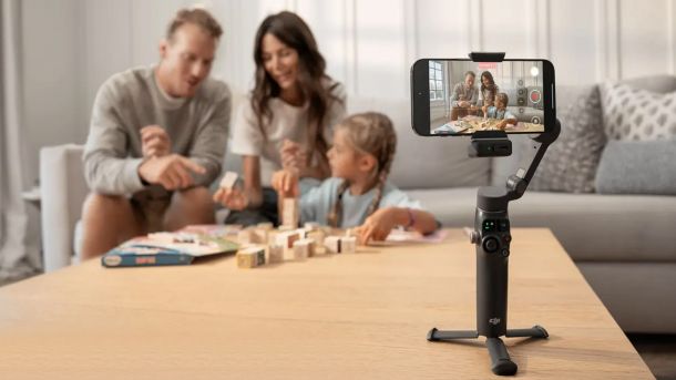 DJI Osmo Mobile 8: Smartphone-Gimbal mit nativer Verfolgung ohne App