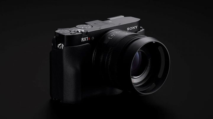 Sony RX1R III: Kompaktkamera mit 61-Megapixel-Vollformatsensor
