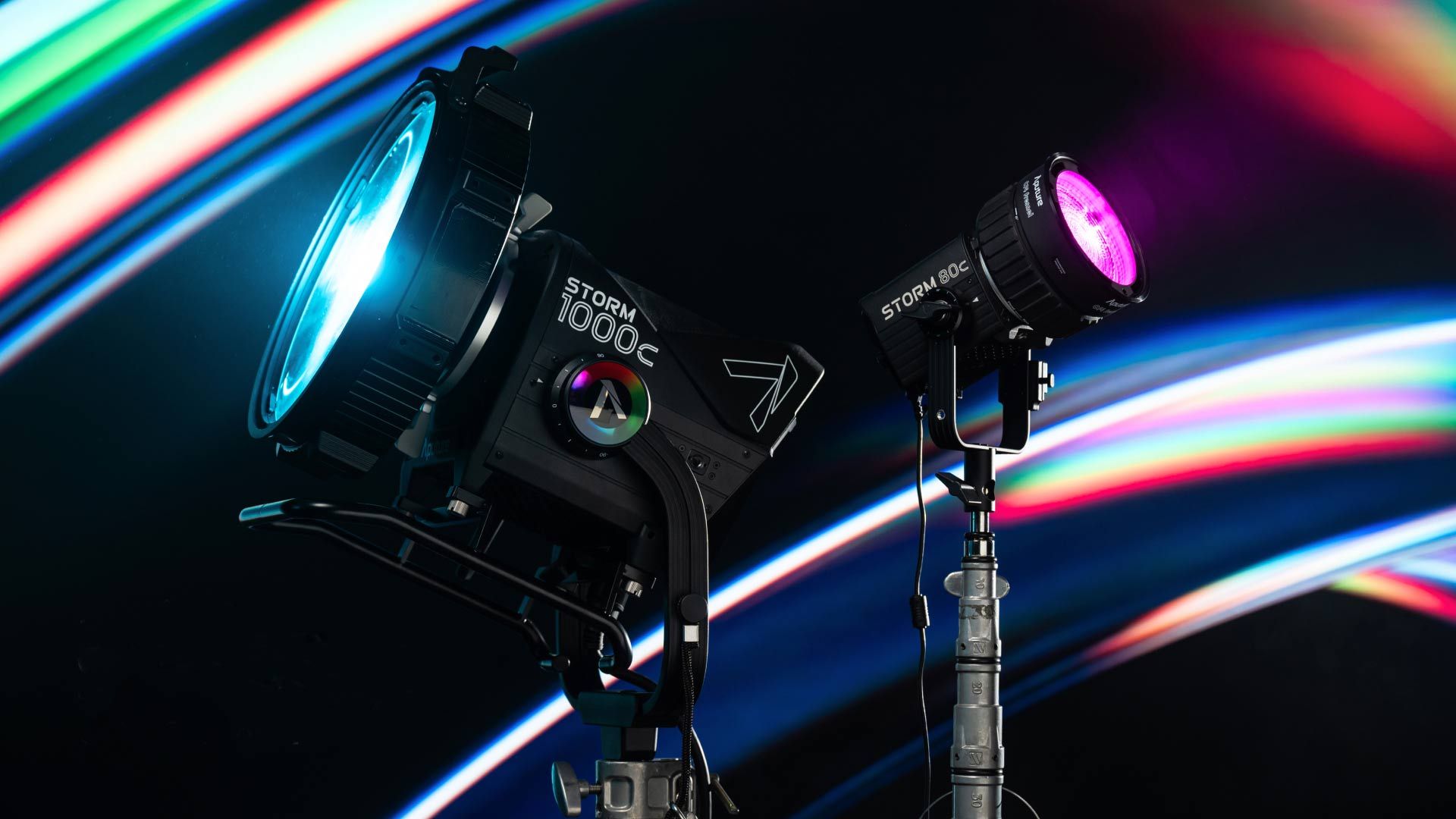 Aputure Storm 80c und 1000c: korrektes Filmlicht mit Farbe
